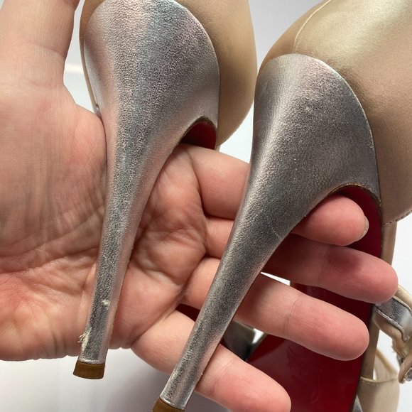 Christian Louboutin Satin Silver Ivory Heels 39 - Picture 6 of 15